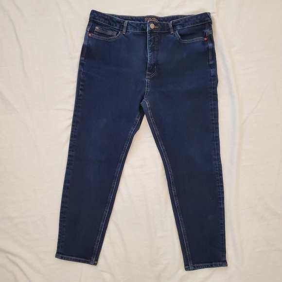 Magic Skinny Jeans dark wash size 14 short - Picture 1 of 8